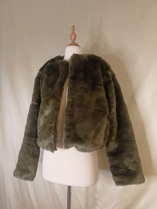 Mini fur coat in dark green