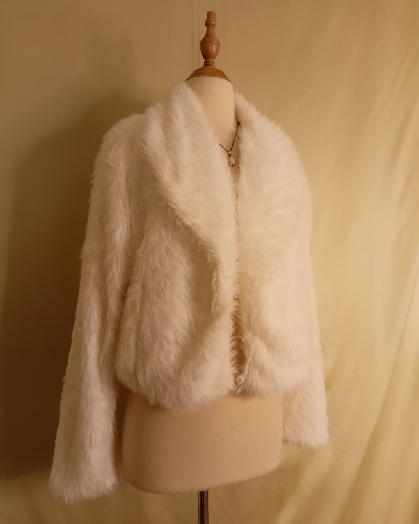 White fur coat Manteau fourrure blanc