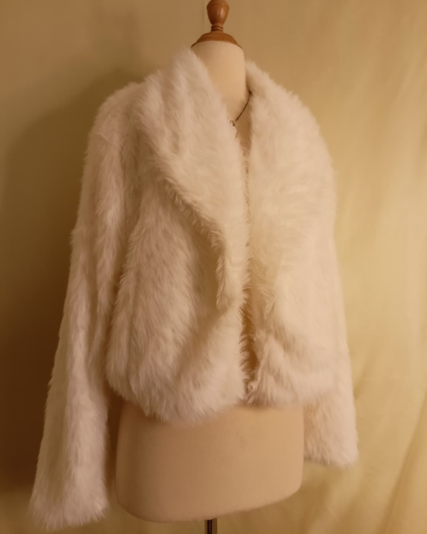 White fur coat Manteau fourrure blanc